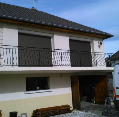 Installation de volets roulants extérieurs Bi coloration - CRAPONNE 