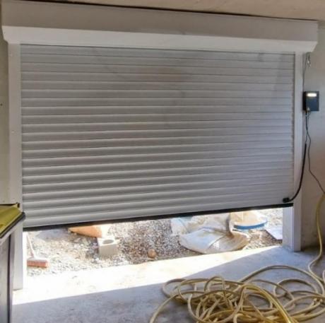 LA PORTE DE GARAGE ENROULABLE: LA SOLUTION POUR VOTRE HABITAT -MIONS LA PORTE DE GARAGE ENROULABLE: LA SOLUTION POUR VOTRE HABITAT -MIONS