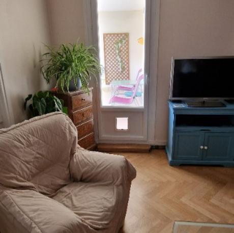 PORTE FENÊTRE AVEC CHATIÈRE INTÉGRÉE, LA SOLUTION EN APPARTEMENT – LYON 5 PORTE FENÊTRE AVEC CHATIÈRE INTÉGRÉE, LA SOLUTION EN APPARTEMENT – LYON 5