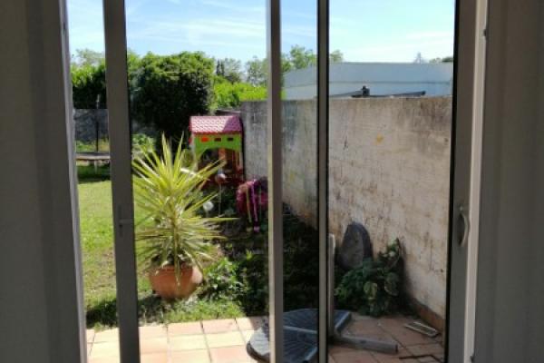  Menuiserie Mixte PVC/Aluminium coulissant avec volet roulant intégré- CHASSIEU 