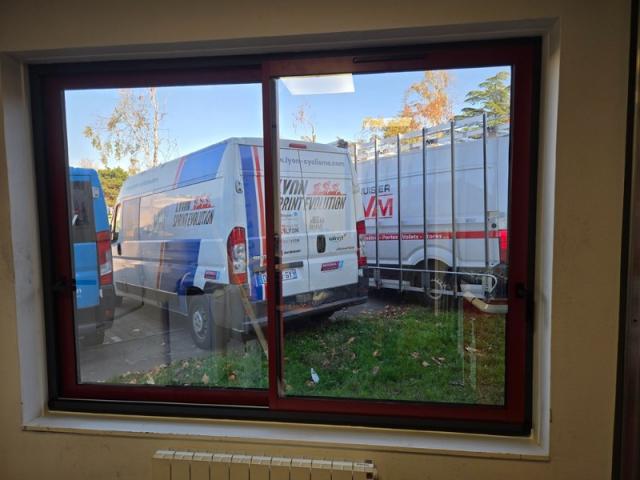 COULISSANT ALUMINIUM MVM MENUISIER LYON BAIE COULISSANTE